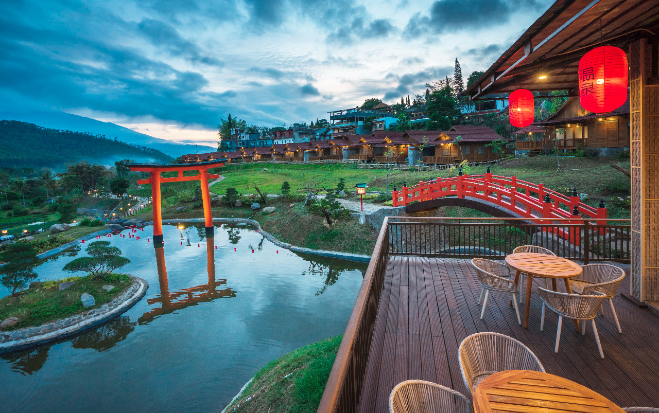 The Onsen Hadirkan Suasana Jepang Di Kota Batu Times Malang