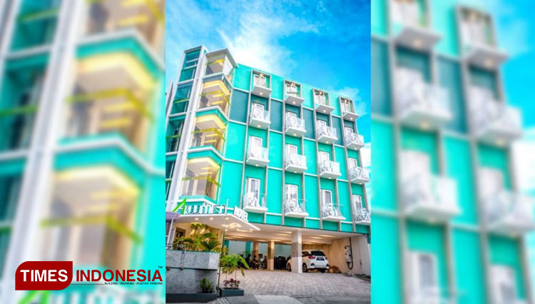 Beberapa detail dari gedung, kamar, dan fasilitas cafe dari Aruuman Hotel Simpanglima. (Foto-foto: Aruuman Hotel Simpanglima for TIMES Indonesia)
