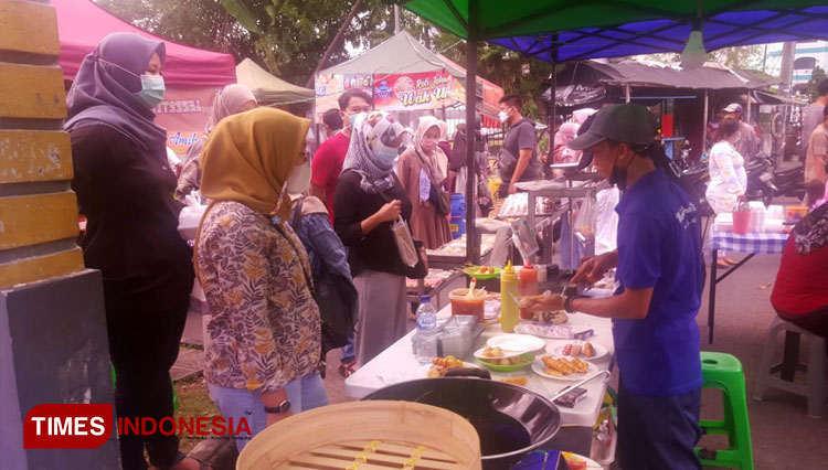Mambo Kuliner Nigt di Kawasan Pusat Kota Tasikmalaya a