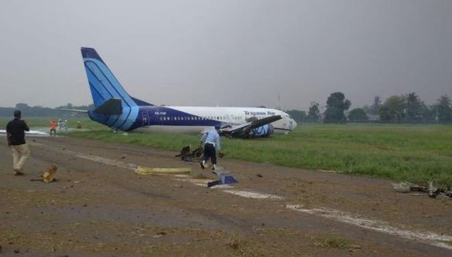 Pesawat Trigana Air Tergelincir di Bandara Halim Perdanakusuma