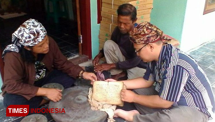 Peralatan Ronggeng Gunung Bukti Sejarah Kesenian Asli dari Pangandaran