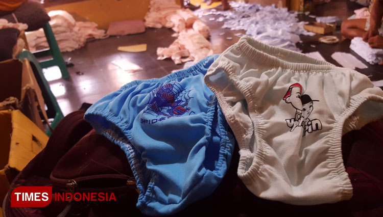 Kain-Gombal-Disulap-Jadi-Celana-Dalam.jpg