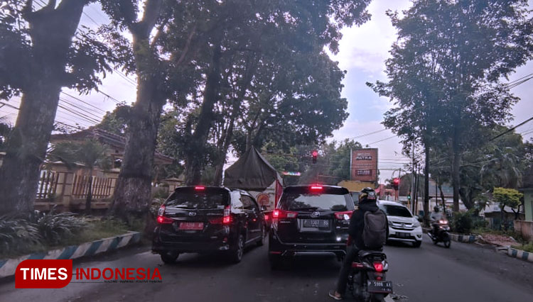 Di Kabupaten Bondowoso belum cukup sarana prasarana untuk pelaksanaan tilang elektronik atau ETLE karena baru memiliki kamera pengawas lalu lintas (FOTO: Moh Bahri/TIMES Indonesia).
