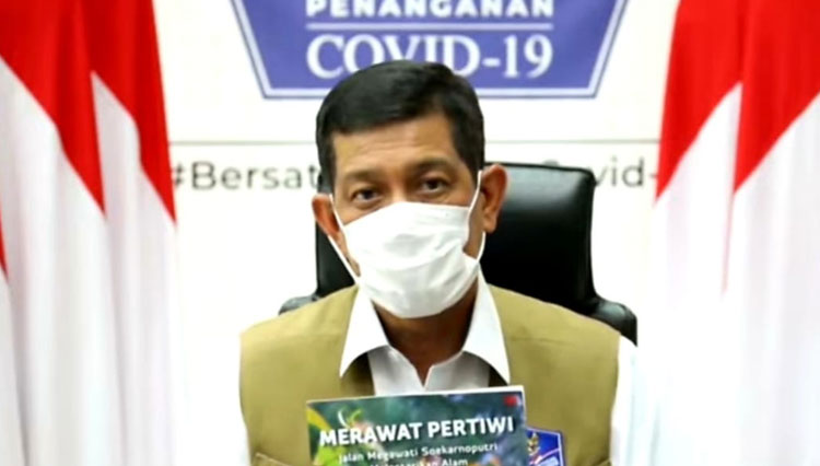Kepala BNPB Doni Monardo saat hadir secara virtual di acara peluncuran buku Merawat Pertiwi, Jalan Megawati Soekarnoputri Melestarikan Alam (Foto: Tangkapan Layar)