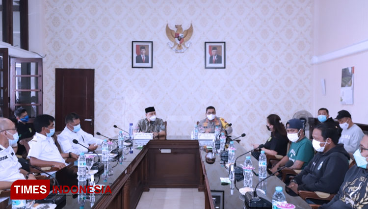 Pemkot Surabaya persebaya 3