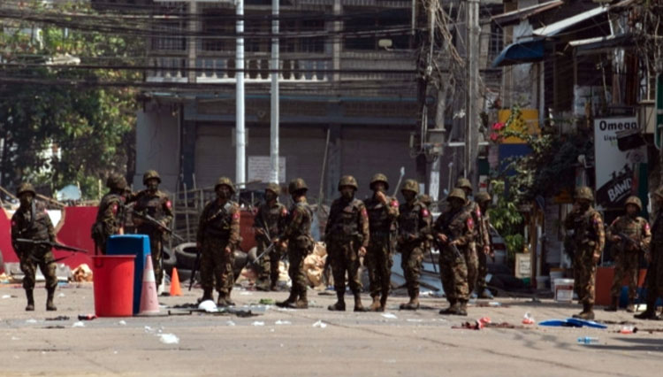 Pasukan Keamanan Myanmar Menembak Mati Gadis 7 Tahun