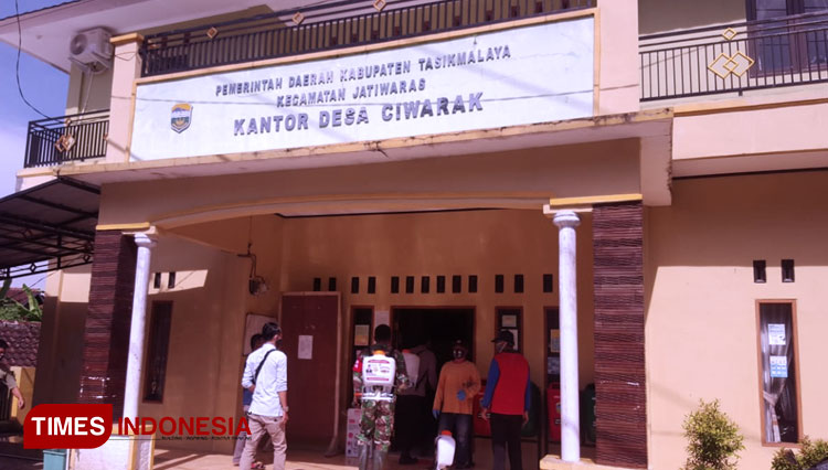 Kantor Desa Ciwarak b
