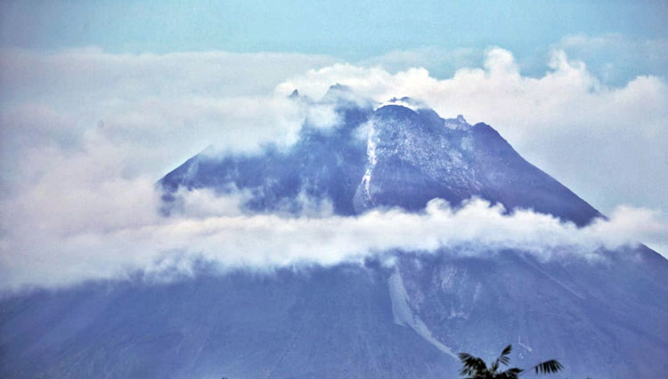 Gunung Merapi 1