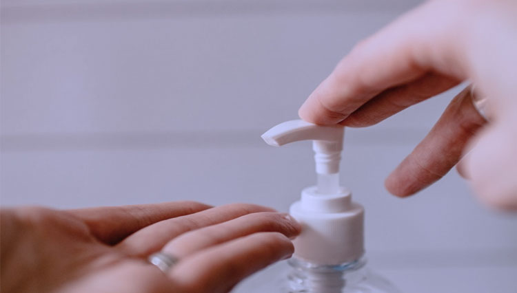 Produk-Produk Hand Sanitizer Ini Bisa Memicu Kanker