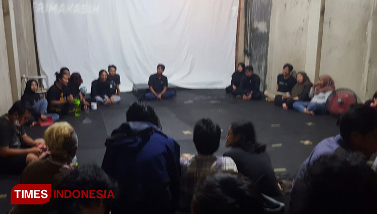 Pementasan Naskah Geblug 2