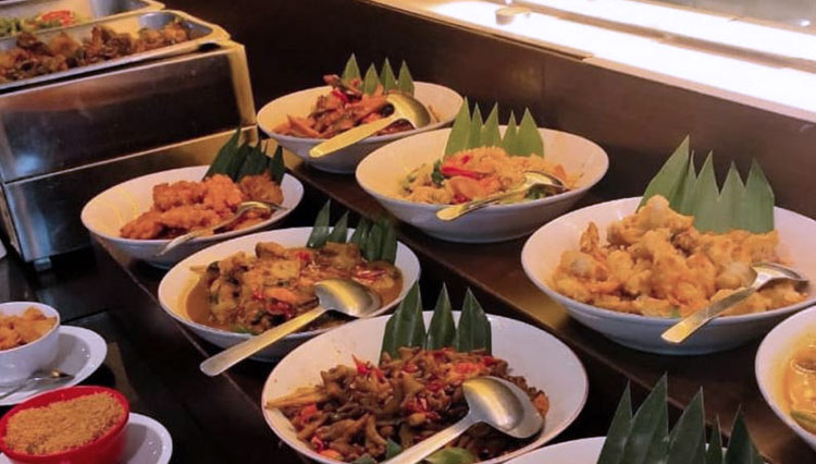 Hotel 88 Jember telah menyiapkan dua paket untuk berbuka puasa di saat Ramadhan. Yakni Pakde Berkat dan All You Can Eat. (Foto: Hotel 88 Jember for TIMES Indonesia)