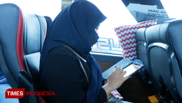 Kuliah dan Meeting Daring di Tol, Jaringan Stabil Tanpa Lemot Pakai Smartfren