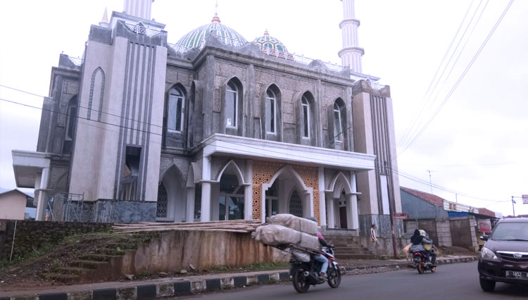 Masjid Agung Panjalu 2