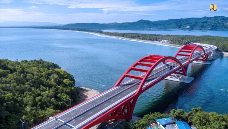 Pembangunan-Infrastruktur-Oleh-Kementerian-PUPR-RI-di-Papua-4.jpg