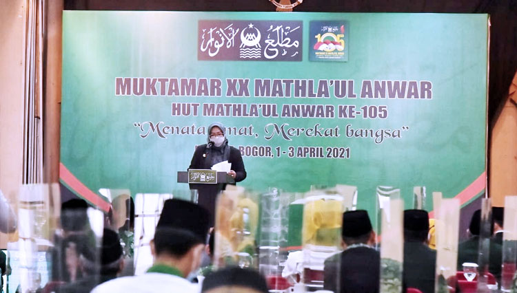 Bupati Bogor Ade Yasin saat menghadiri pembukaan Muktamar XX dan Milad ke-105 Mathla’ul Anwar, di Grand Cempaka Resort & Convention, Megamendung, Jum’at (02/04/2021). (FOTO: Diskominfo Kab. Bogor)