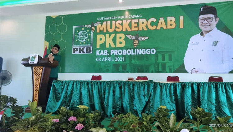 Ketua DPW PKB Jatim, Abdul Halim Iskandar saat hadir di Musker DPC PKB Kabupaten Probolinggo (foto: Arie)