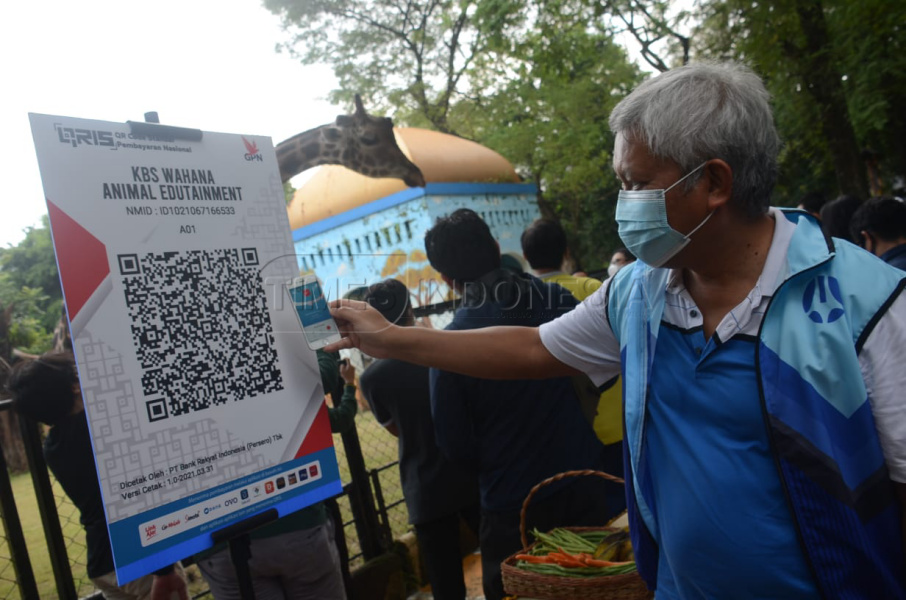 Kebun Binatang Surabaya Manfaatkan QRIS untuk Transaksi Pembayaran
