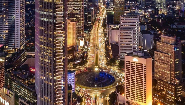 Indahnya Ibu Kota Indonesia, Jakarta pada malam hari. (FOTO: Instagram/Jakarta Terkini)