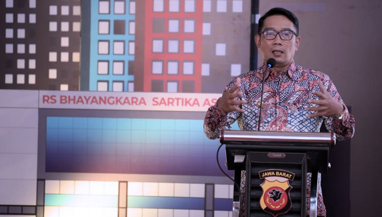GubernurJabar Ridwan Kamil meresmikan Gedung Pelayanan Medik RS Bhayangkara Sartika Asih, Kota Bandung, Selasa (6/4/21). (Foto: Humas Jabar for TIMES Indonesia)