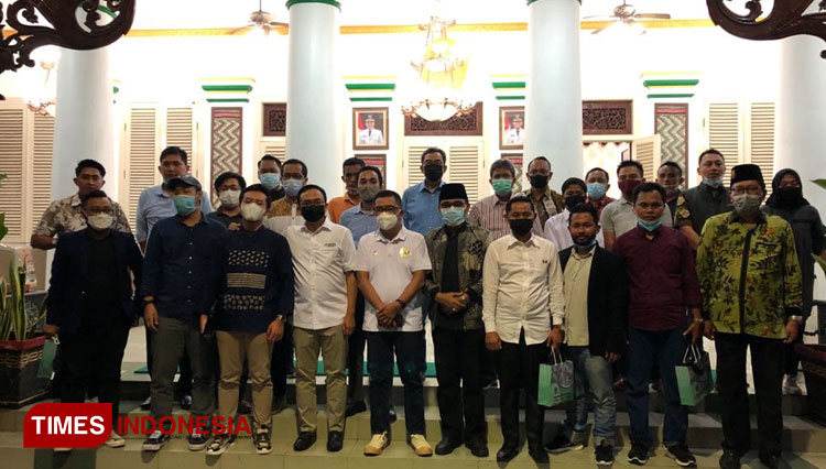 Bupati Pamekasan dan Helmy Yahya 1