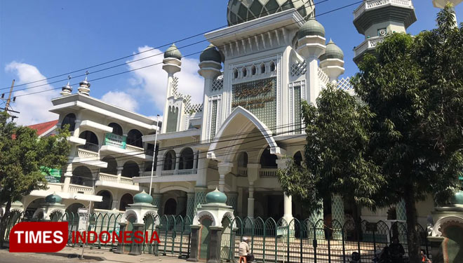 Salah satu masjid terbesar di Kota Malang (Foto: Rizky Kurniawan Pratama/TIMES Indonesia)