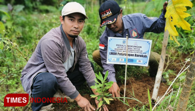 Merayakan Hari Ulang Tahun (HUT) ke-29, SMA Negeri 1 Batur, Banjarnegara, menggelar aksi peduli lingkungan. (FOTO: Kominfo Banjarnegara for TIMES Indonesia)