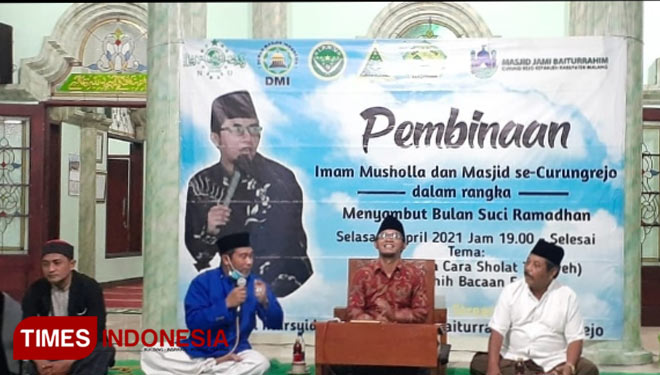 Pembukaan pembinaan 100 Imam Masjid di Masjid Baiturrahim Curungrejo Kepanjen. (Foto : M Iksan for TIMES Indonesia)