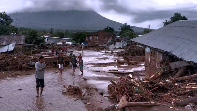 Diterjang Banjir Bandang, Gubernur NTT Tetapkan Status Darurat Hingga 5 Mei