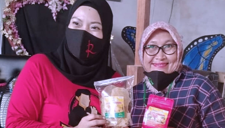 Lempeng Puli Aisyah Lembayung Madiun memperhatikan kesehatan konsumen dengan memastikan tanpa campuran bahan pengawet seperti boraks. (Foto: Lempeng Puli Aisyah Lembayung for TIMES Indonesia)