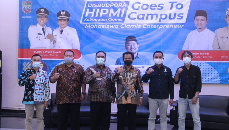 Foto bersama antara pengurus HIPMI Cabang Ciamis dan Pemkab Ciamis (Foto: Humas Kabupaten Ciamis)
