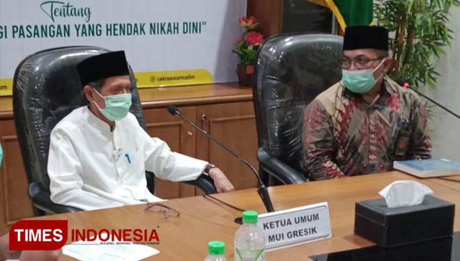 Ketua MUI dan Ketua Pengadilan Agama dalam suatu kesempatan (Foto: Akmal/TIMES Indonesia).