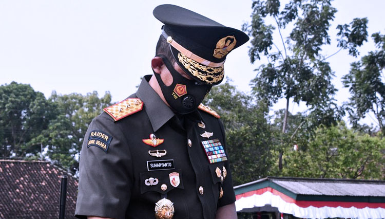 Pangdam V/Brawijaya, Mayjen TNI Suharyanto, Sabtu (10/4/2021). (Foto: Dok.Pendam Brawijaya)