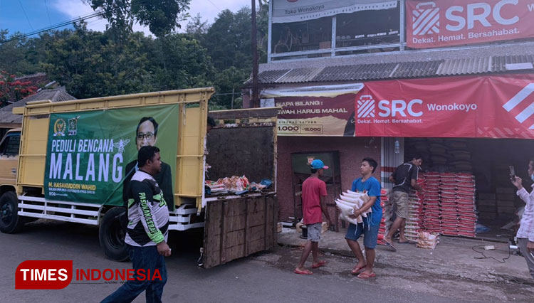 dapur-umum-korban-gempa-di-Malang-3.jpg