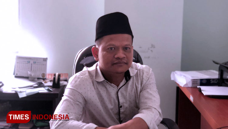 Imam Ahmad, MAg, Kabag Akademik UIN Maliki Malang saat ditemui di rektorat lantai 3. (Foto: Nadira Rahmasari/TIMES Indonesia)
