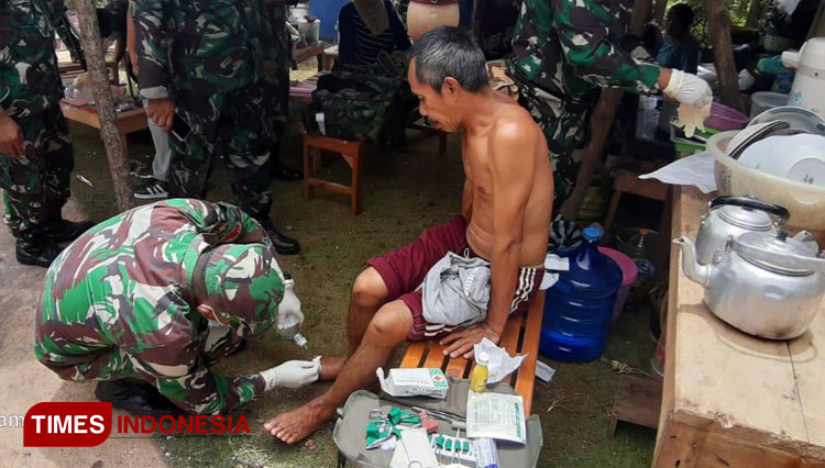 TNI Terjunkan Tim Khusus untuk Bantu Pengobatan Korban Gempa Malang