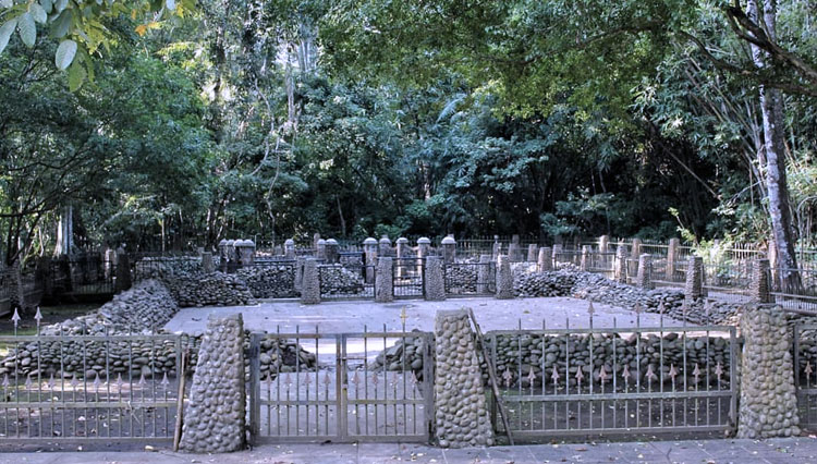 Batu Pangcalikan, tempat singasana para raja dan tempat musyawarah (foto: instagram/malamuseum)
