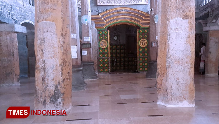 masjid akik b