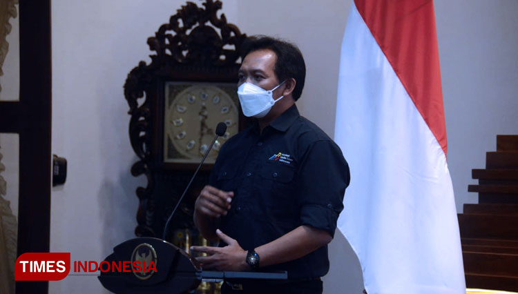 Ketua AMSI Jatim Arif Rahman, Rabu (21/4/2021). (FOTO: Adit/TIMES Indonesia) 