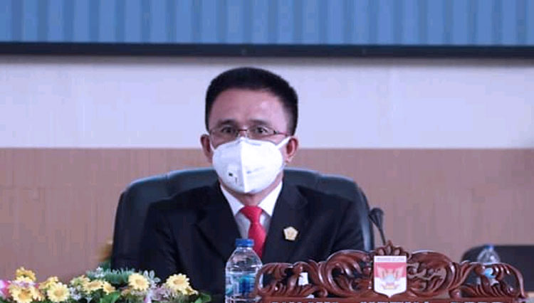 Stevanus Lumowa SE Ketua Dewan Pimpinan Cabang PDI Perjuangan Kabupaten Minahasa Selatan (Foto: kilaspost)
