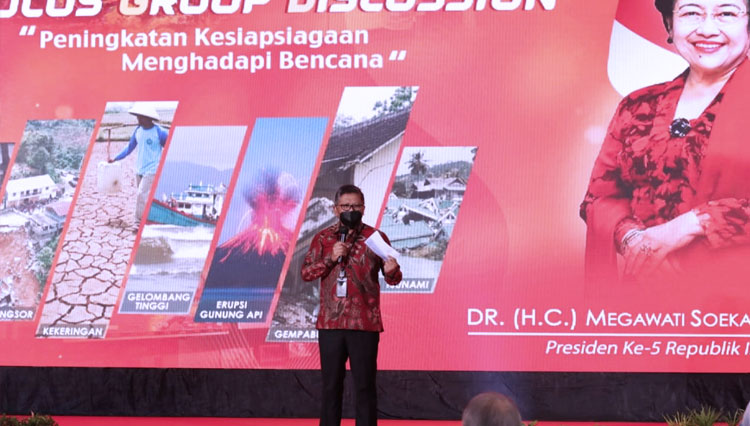 Sekjen PDI Perjuangan Hasto Kristoyanto saat menjadi moderator dalam FGD sekaligus launching Gerakan Budaya Siaga Bencana inisiasi BMKG di Jakarta. (Foto: PDI Perjuangan for TIMES Indonesia)