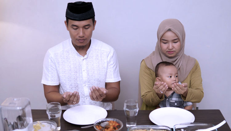 Jadwal Imsakiyah dan Buka Puasa Kabupaten Mojokerto 25 April 2021
