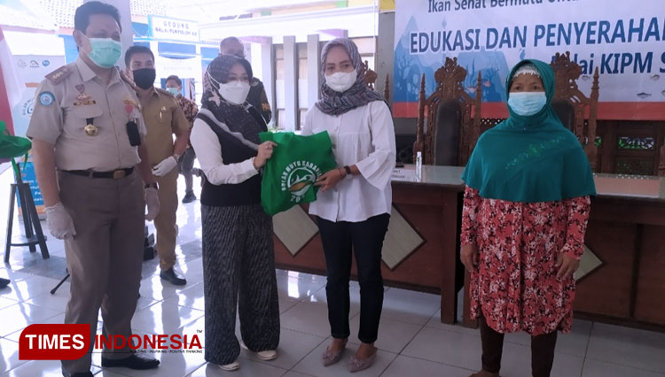 Ema Umiyyatul Chusnah B