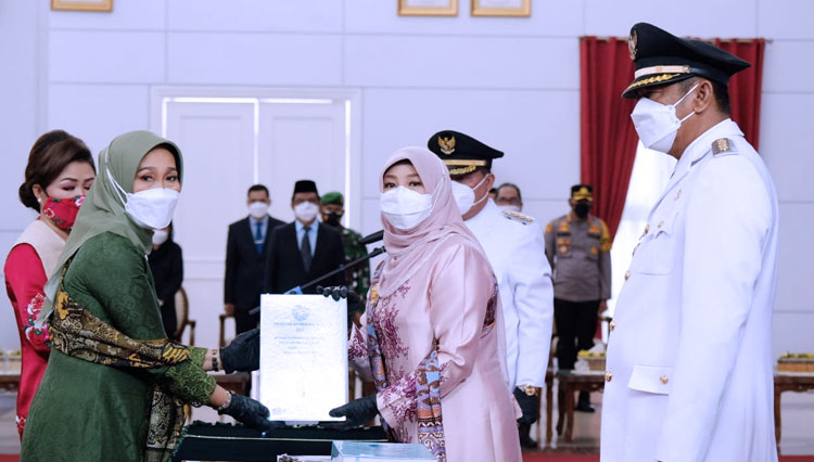 Pelantikan Walikota Bontang 2