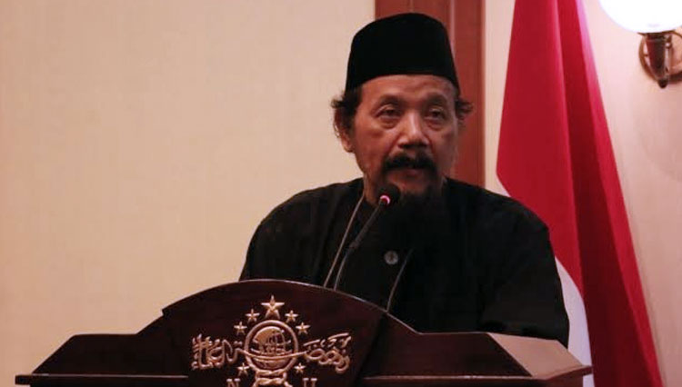 KH Agus Sunyoto, Ketua Umum Lembaga Seni Budaya Muslimin Indonesia PBNU atau Lesbumi PBNU. (FOTO: MusliModerat)