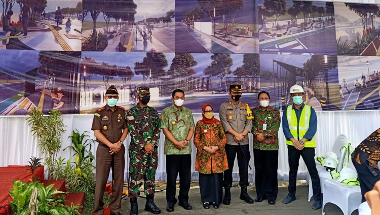 Bupati Jombang Akan Ubah Jalan Wahid Hasyim Menjadi Taman