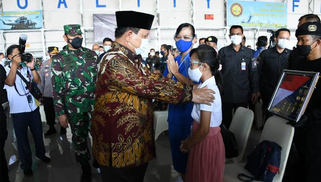 Menhan RI: Keluarga Harus Bangga dan Jaga Nama Harum Awak KRI Nanggala 402