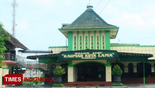 Masjid Jami Kauman Kota Lama masih kokoh berdiri meski usianya sudah ratusan tahun. (FOTO:Marhaban/TIMES Indonesia)