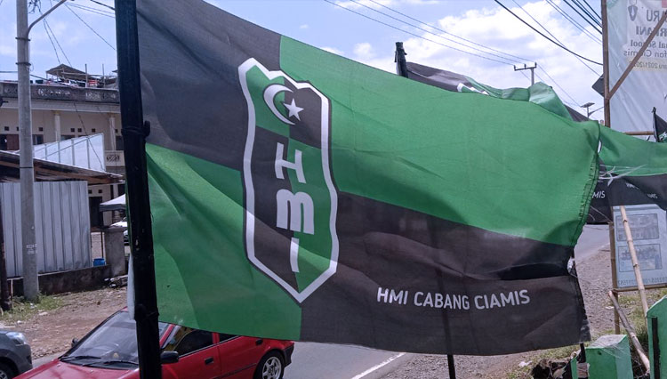 Bendera-HMI-Ciamis.jpg