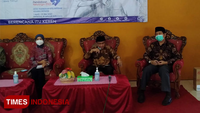 Sosialisasi, Advokasi dan KIE Program Keluarga Kencana. Minggu (02/5/2021)(Foto: Thaoqid Nur Hidayat/TIMES Indonesia)