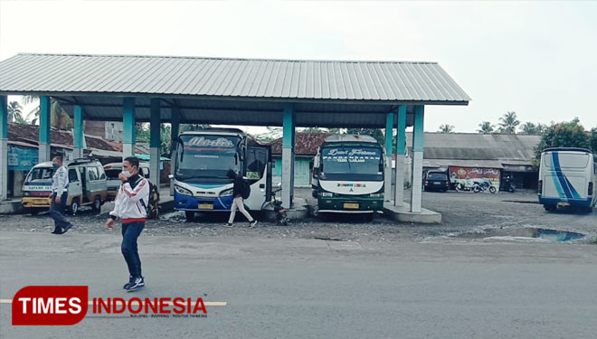 Kondisi terminal Cijulang Kabupaten Pangandaran sepi penumpang (Foto : Syamsul Ma'arif/TIMES Indonesia)